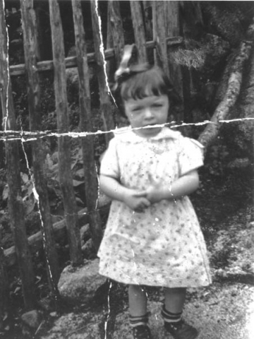 118: Imelda Ryan, age 2. (circa 1938) [courtesy of Della (Norman) O'Leary]  - daughter Jeremiah Ryan &amp;amp; Josie Lambe